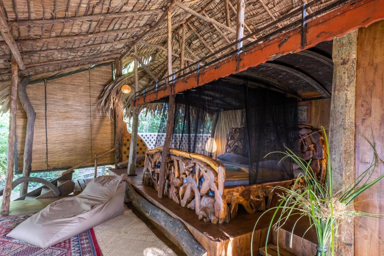 Banyan Camp Villa Hambegamuwa Eksteriør billede