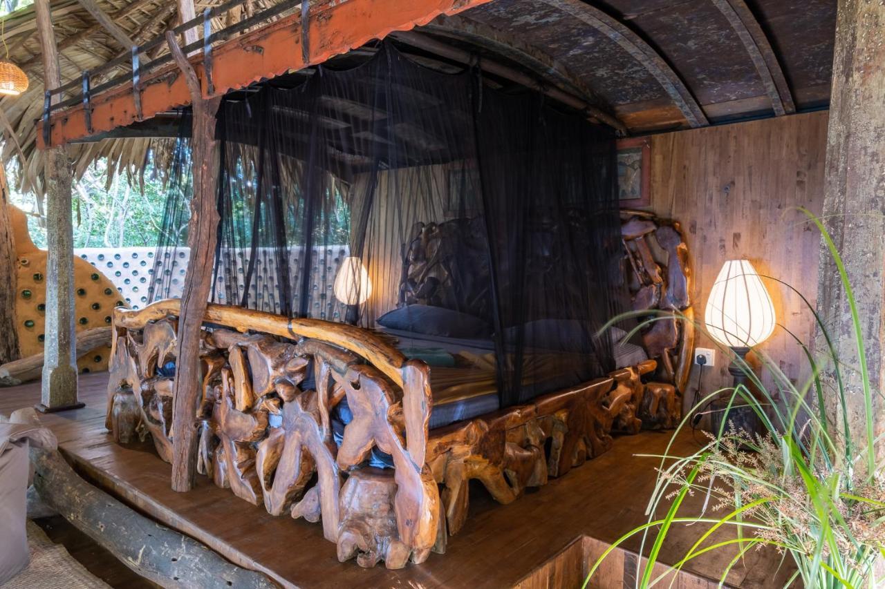 Banyan Camp Villa Hambegamuwa Eksteriør billede