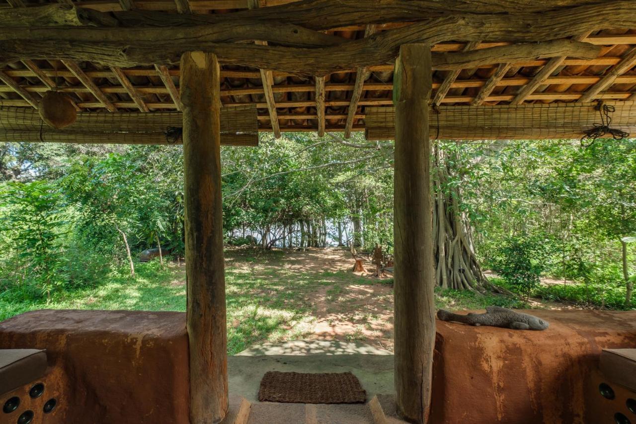 Banyan Camp Villa Hambegamuwa Eksteriør billede