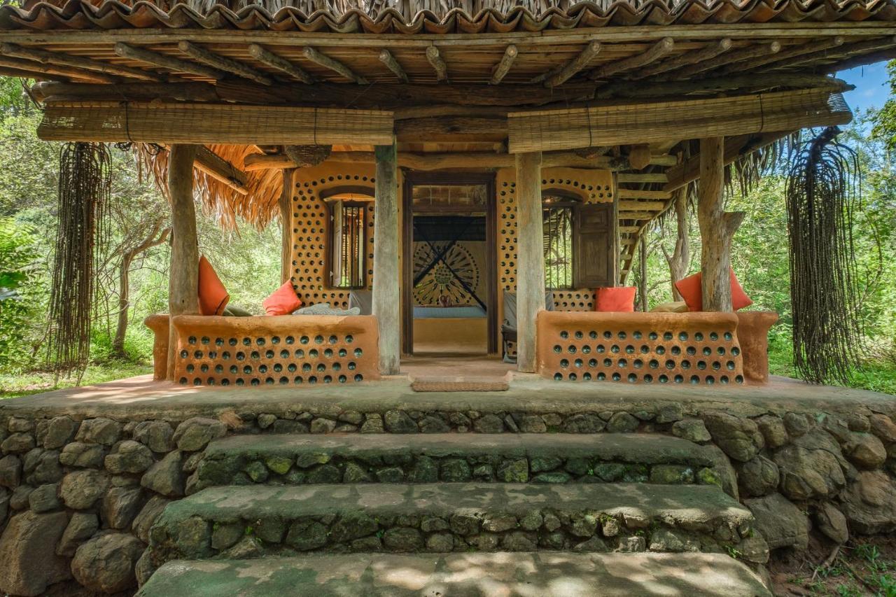 Banyan Camp Villa Hambegamuwa Eksteriør billede