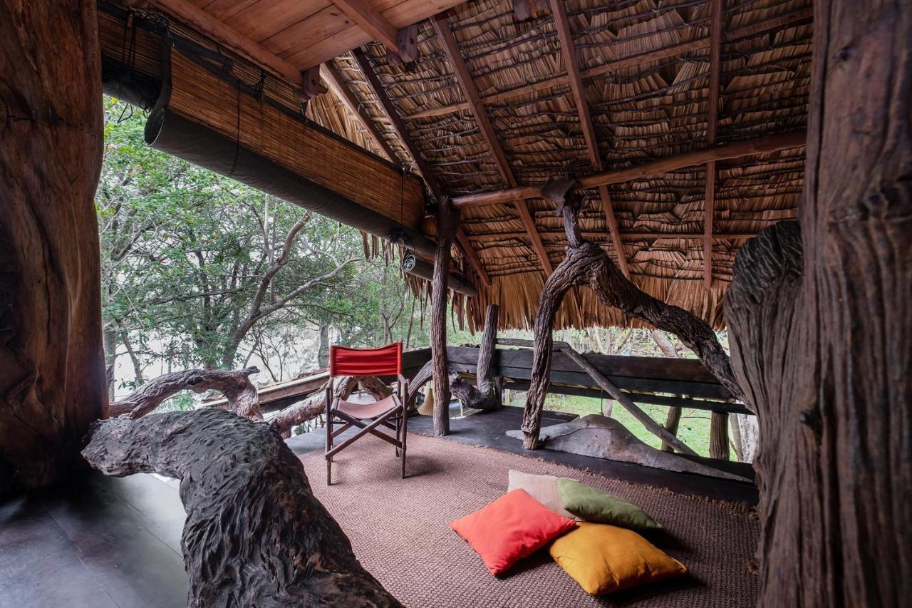 Banyan Camp Villa Hambegamuwa Eksteriør billede